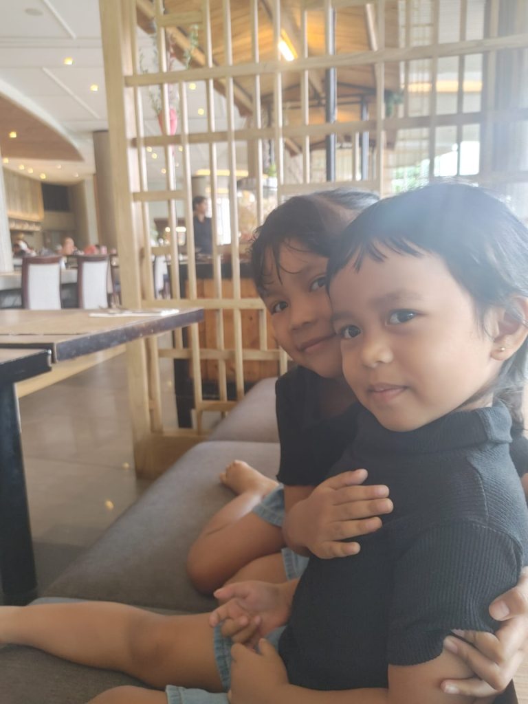 Sarapan di Discovery Ancol